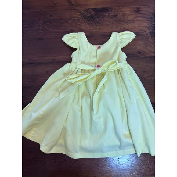Smocked Yellow Short Sleeve Dress With Tie Little Girls Size 2 Lined - Picture 7 of 11